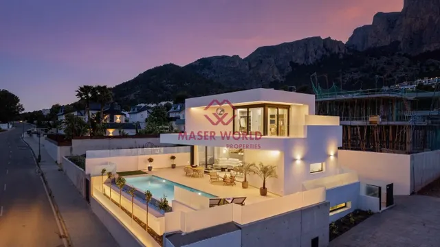 VILLAS DE OBRA NUEVA EN POLOP — 14