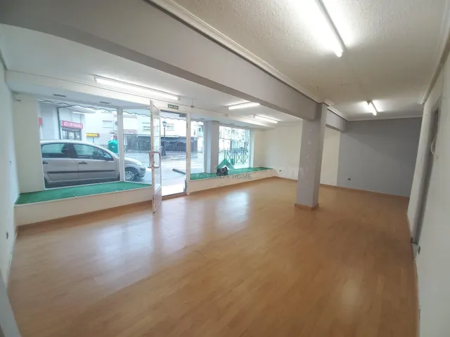 Se alquila local comercial en Colindres - foto 5