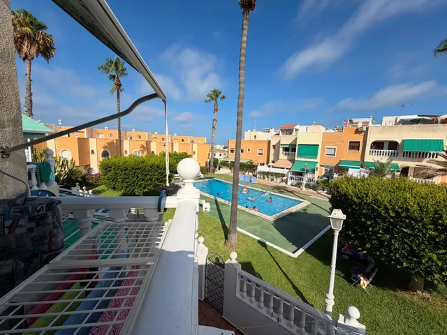 EXCELENTE BUNGALOW EN  TORREVIEJA , LA MATA — 12
