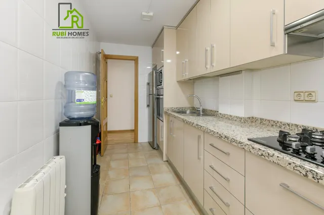 Piso en Armilla Centro con patio de 46 m2, 2 dormitorios y metro — 13
