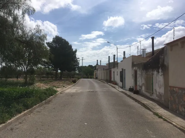 Terreno Urbano en el centro del pueblo de Ubeda — 2
