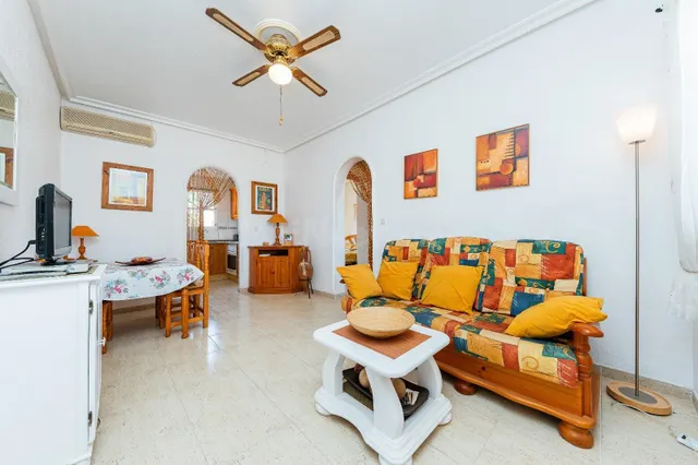 CASA ADOSADA EN LAGO SOL – ORIHUELA COSTA — 6