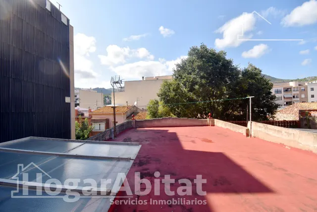 ¡ESPECTACULAR! AMPLIO, IMPECABLE Y MUY LUMINOSO  CON GRAN TERRAZA — 14