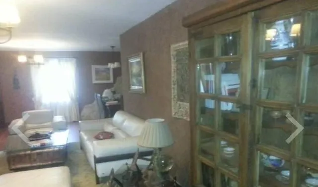 UN HOGAR URBANIZACION EXCLUSIVA EL CLAVIN — 6