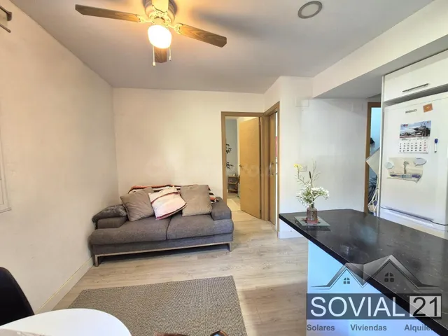 Local acondicionado como vivienda en Les Planes de Sant Cuga - foto 4