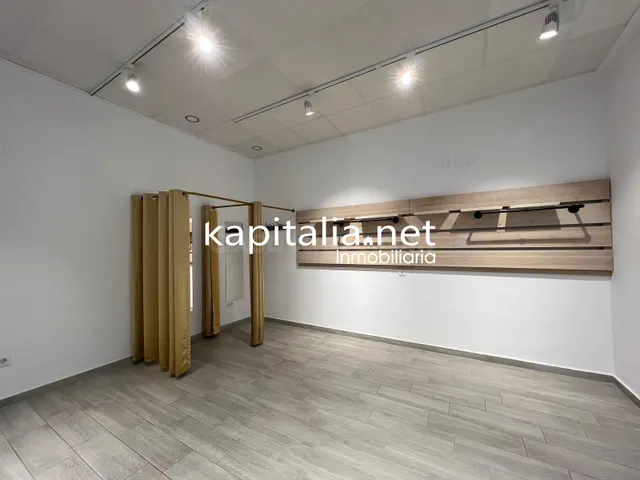 Local comercial en venta y alquiler en Ontinyent. - foto 5