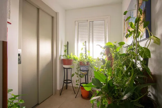 Estupendo piso en Polígono San Pablo, en calle Juan Espantaleón, junto Avda Villas de Cuba!! — 26
