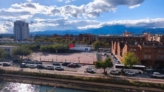 Se vende piso de 4 habitaciones en Tortosa, Sant Llatzer. - foto 4