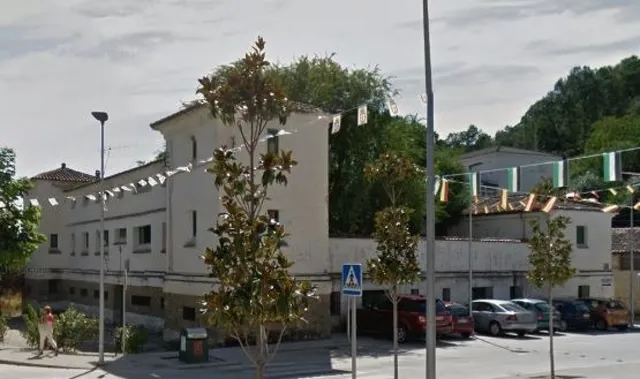 Urbis te ofrece Edificio en Baños de Montemayor (Cáceres) - foto 2