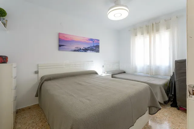 Apartamento Reformado a 100 m de la Playa en Bellreguard – O - foto 3