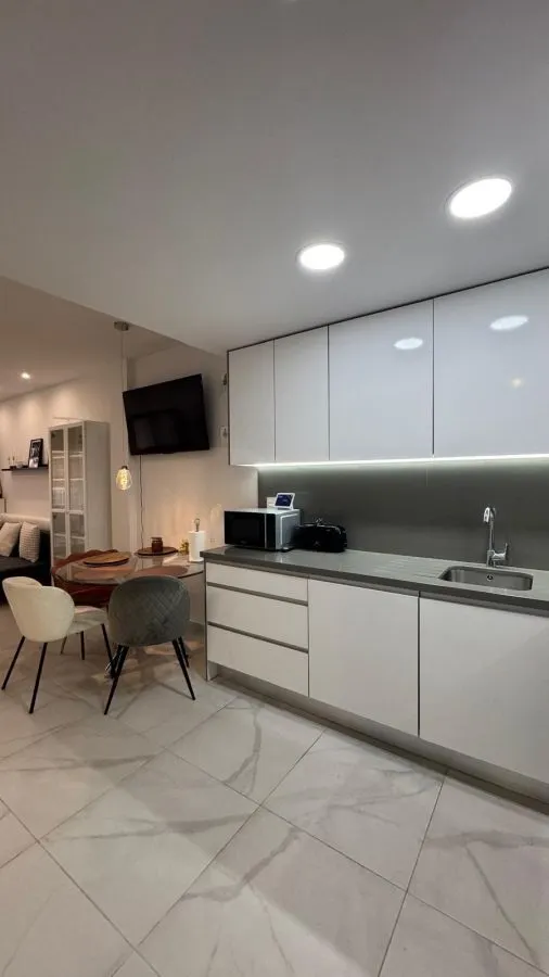 Apartamento 1 habitación 54m² en venta - Estacion de autobuses — 14