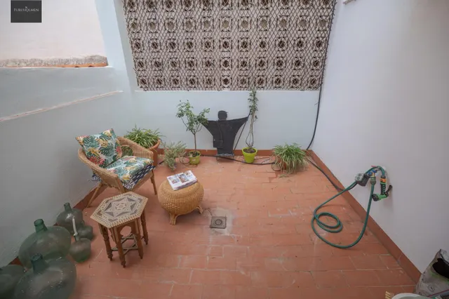Amplio piso en Cervantes con garaje y trastero — 17