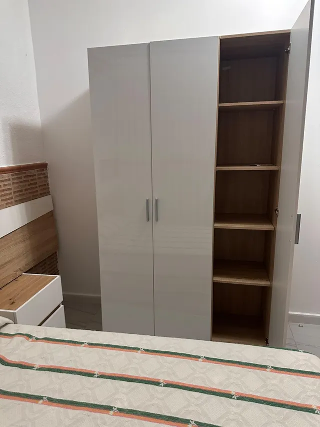 hab. 375€ gastos incluidos guadalupe. trabajadores o estudiantes — 15