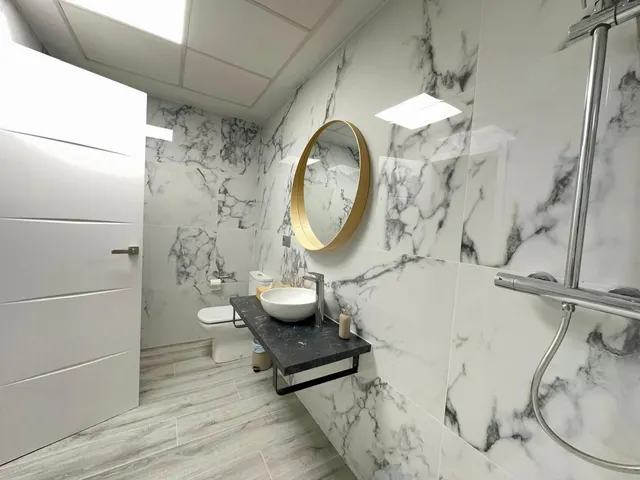 Planta baja 103m² en venta - Centro — 18