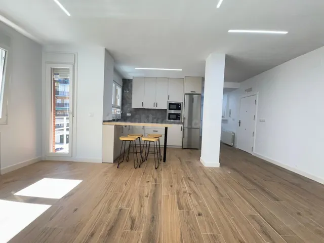 TOTALMENTE REFORMADO: PISO CÉNTRICO EN EL CORAZÓN DE BADAJOZ ✨ — 3