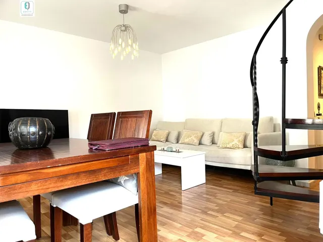 PRECIOSO ÁTICO DÚPLEX EN LA MEJOR ZONA DE LA ZUBIA — 7