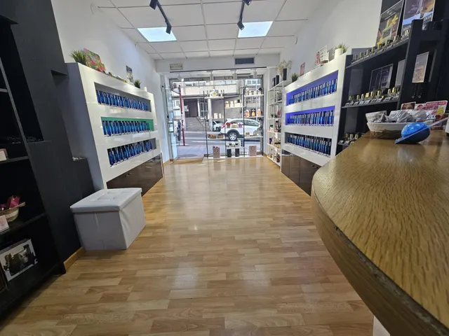 !!!!!se traspasa local comercial en plena calle centrica muy transitada en Ourense¡¡¡¡ — 15