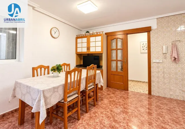 Amplio Piso en El Campello Pueblo a la Venta por €210,000 — 12