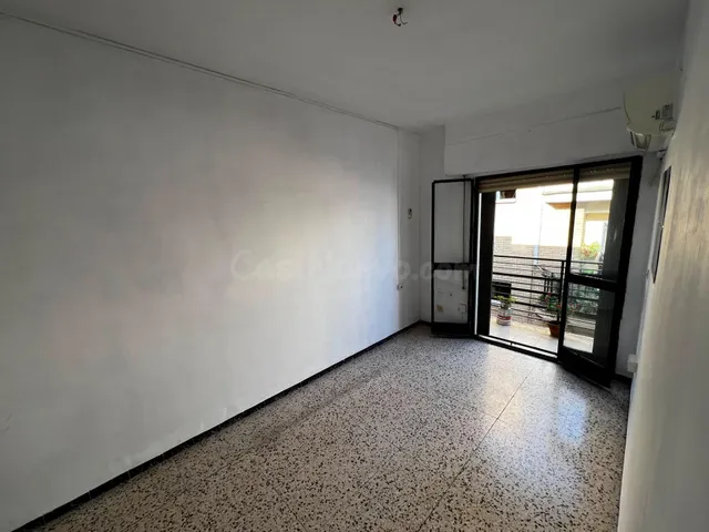 PISO EN AVENIDA RESOLANA CON TERRAZA Y ASCENSOR JUNTO A LA M - foto 4