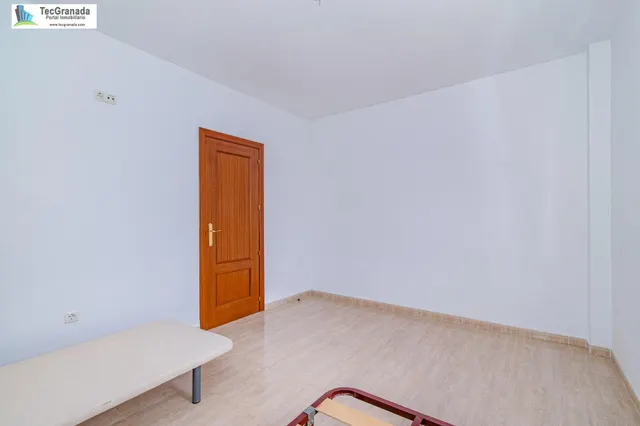 Chalet en venta en la mejor zona de ATARFE — 24