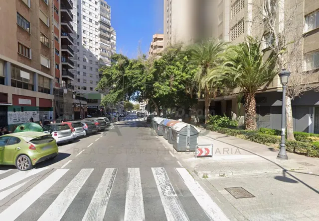Garaje a la venta junto Av Blasco Ibañez - foto 4