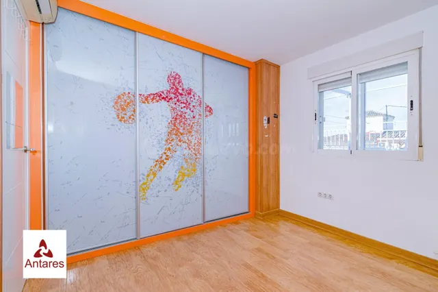 Atico muy amplio con gran terraza en Arabial — 23