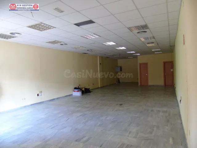 Local comercial 100m² en alquiler - El Santo - foto 2