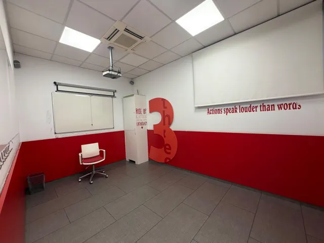 ¡Excelente Oportunidad! Local Comercial en Alquiler en Alcorcón — 7