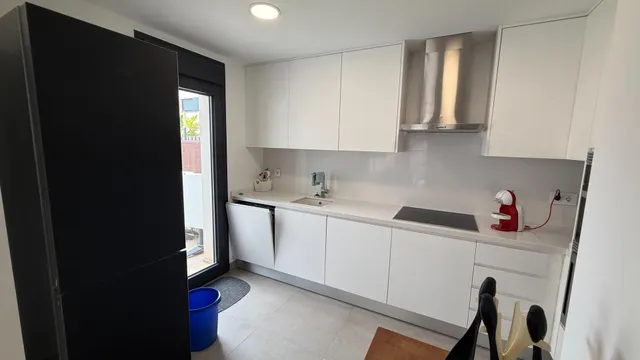 CHALET SEMINUEVO CON VISTAS AL MAR, PISCINA PRIVADA Y COCINA DE VERANO – LA TORRE DE LA HORADADA — 20