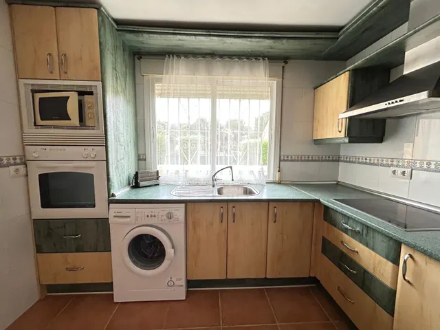 CHALET INDEPENDIENTE EN UNA PLANTA — 24