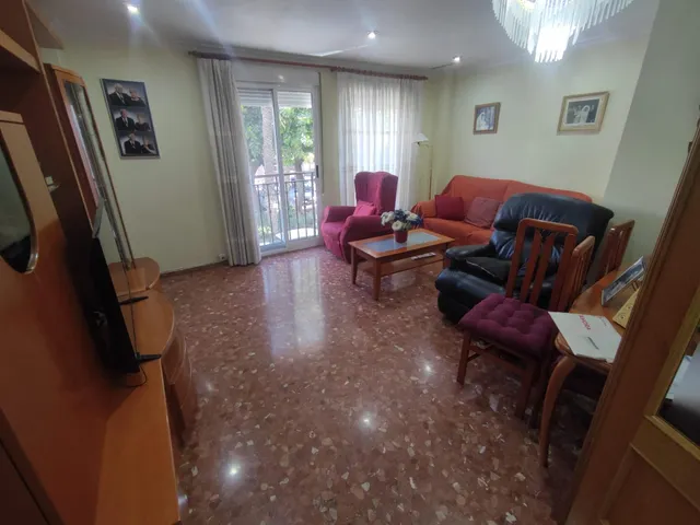 Entresuelo acogedor cerca del CEU — 5