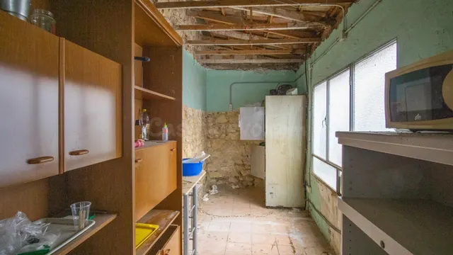 Casa independiente en zona Gran Avenida de Elda. — 4
