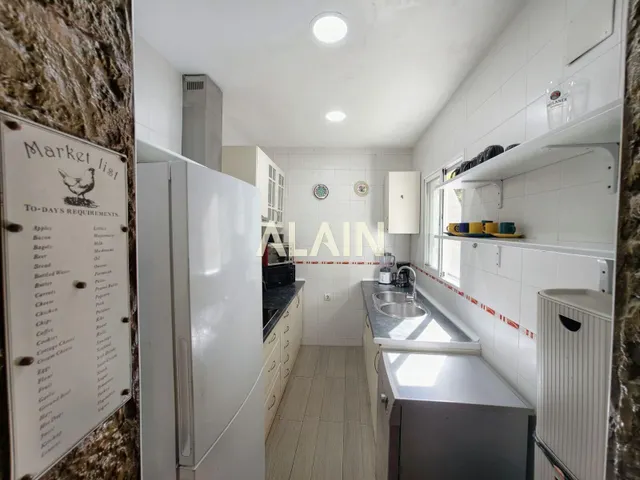 Casa en venta en playa de la malvarrosa de Valencia. — 28