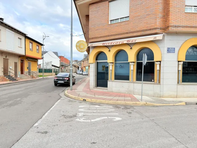 LOCAL TOTALMENTE ACONDICIONADO - LISTO PARA FUNCIONAR con posibilidad de alquiler!!! — 16