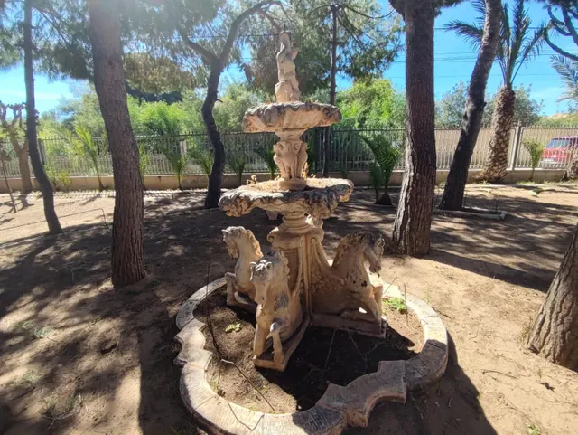 GRAN VIILA EN LOS BALCONES MUY CERCA DE LA LAGUNA DE LA SAL. — 2