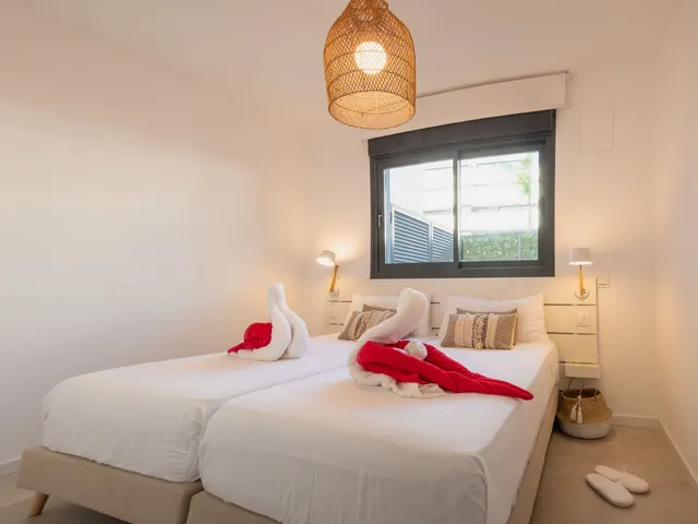 Complejo Turístico 5 habitaciones 360m² en venta - Centro — 8
