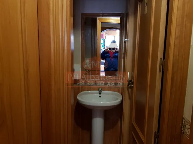 SE VENDE LOCAL COMERCIAL CON CAFÉ-BAR, EN ZONA SAN PABLO — 5