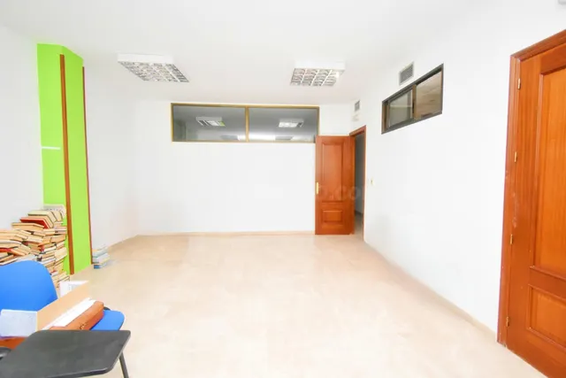 Se vende oficina con 222 metros en la plaza mayor de el ejid - foto 5