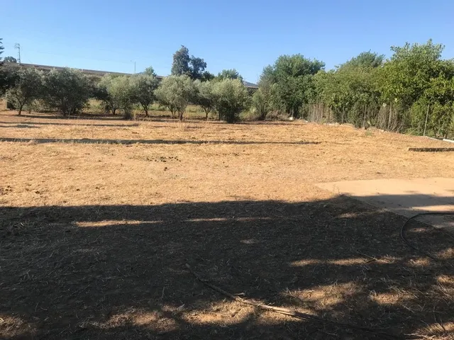 Parcela de terreno de 2700 m2 por la Barquera con fosa sépti