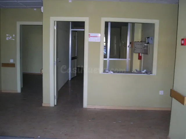 Local comercial 550m² en alquiler - María Auxiliadora - foto 2