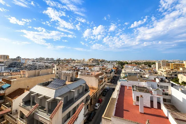 Ático en esquina con gran terraza privativa y enorme potencial – torreviej — 14