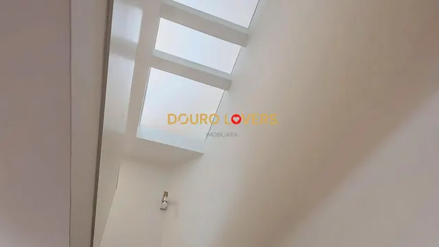 Pareado 3 habitaciones 199m² en alquiler - Gulpilhares e Valadares — 13