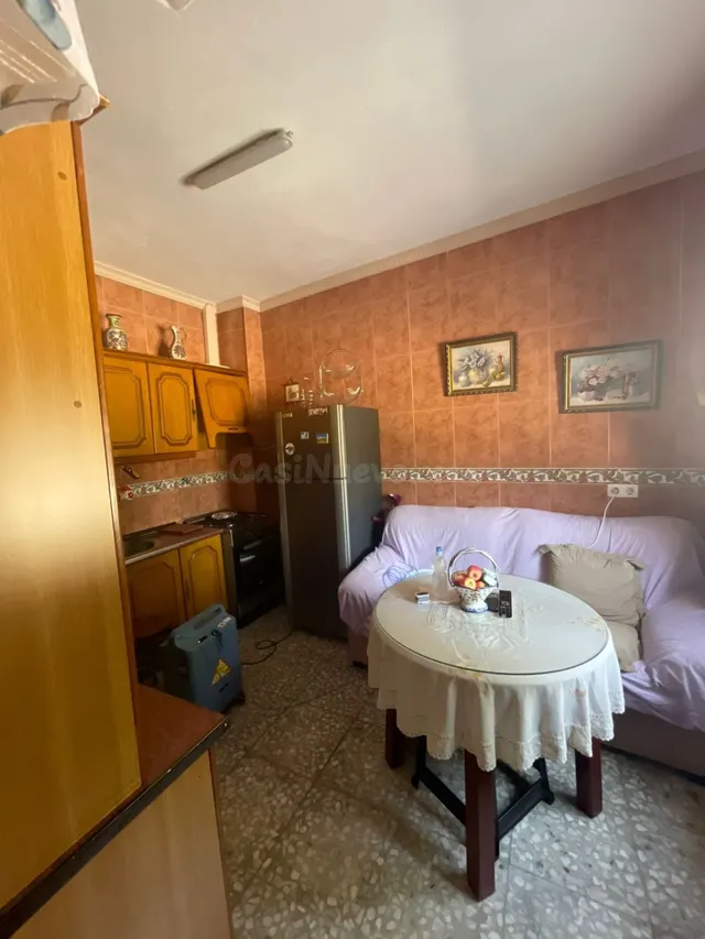 Casa semi céntrica en Cabra - foto 2