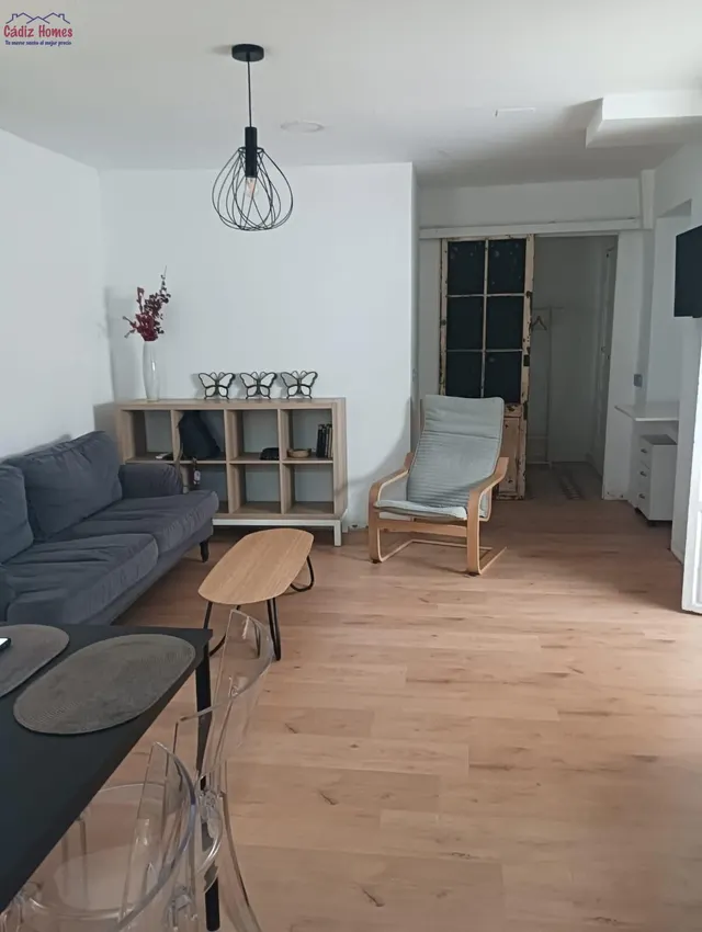 Preciosa vivienda en pleno centro, a escasos metros de plaza San Antonio — 8