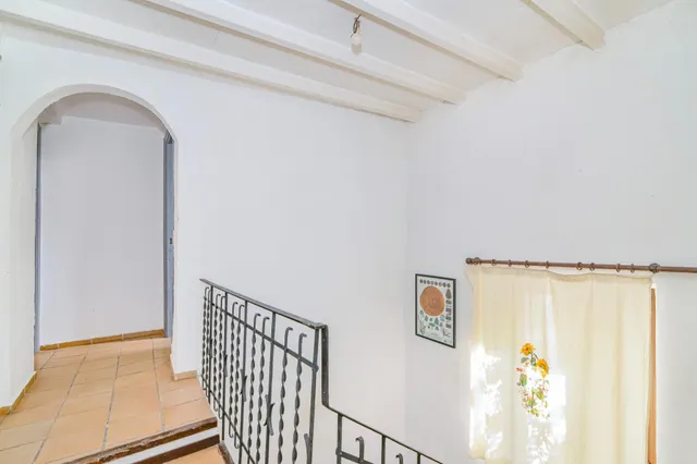 Casa de pueblo en el corazón de Cúllar Vega (Plaza de la Constitución) — 19