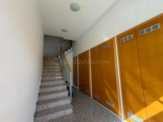 Vive en el corazón de Castelló d’Empúries: piso listo para entrar a vivir — 25