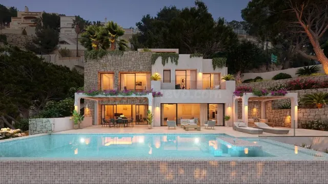 Villa 5 habitaciones 404m² en venta - Casco Antiguo