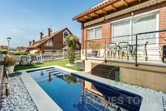 MAGNIFICA CASA UNIFAMILIAR EN SANTA MARIA DE MONTCADA - foto 3