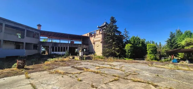 EN VENTA EDIFICIO EN CIGALES — 6
