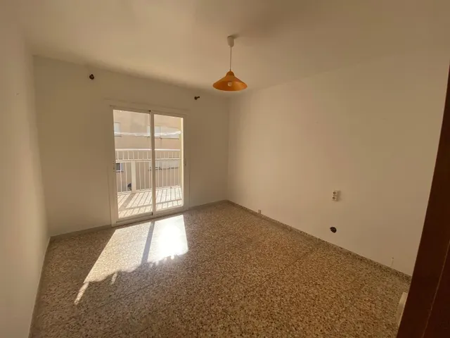 ¡AMPLIO PISO EN UNA ZONA TRANQUILA DE ALCANAR! — 34